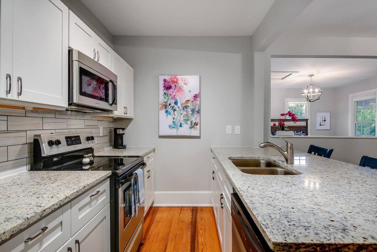 McKenize Guest House: Marble Falls Suite 1 BD, 1BA Extérieur photo