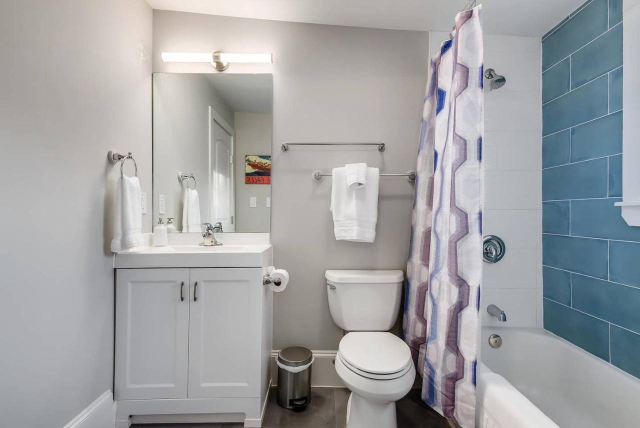 McKenize Guest House: Marble Falls Suite 1 BD, 1BA Extérieur photo