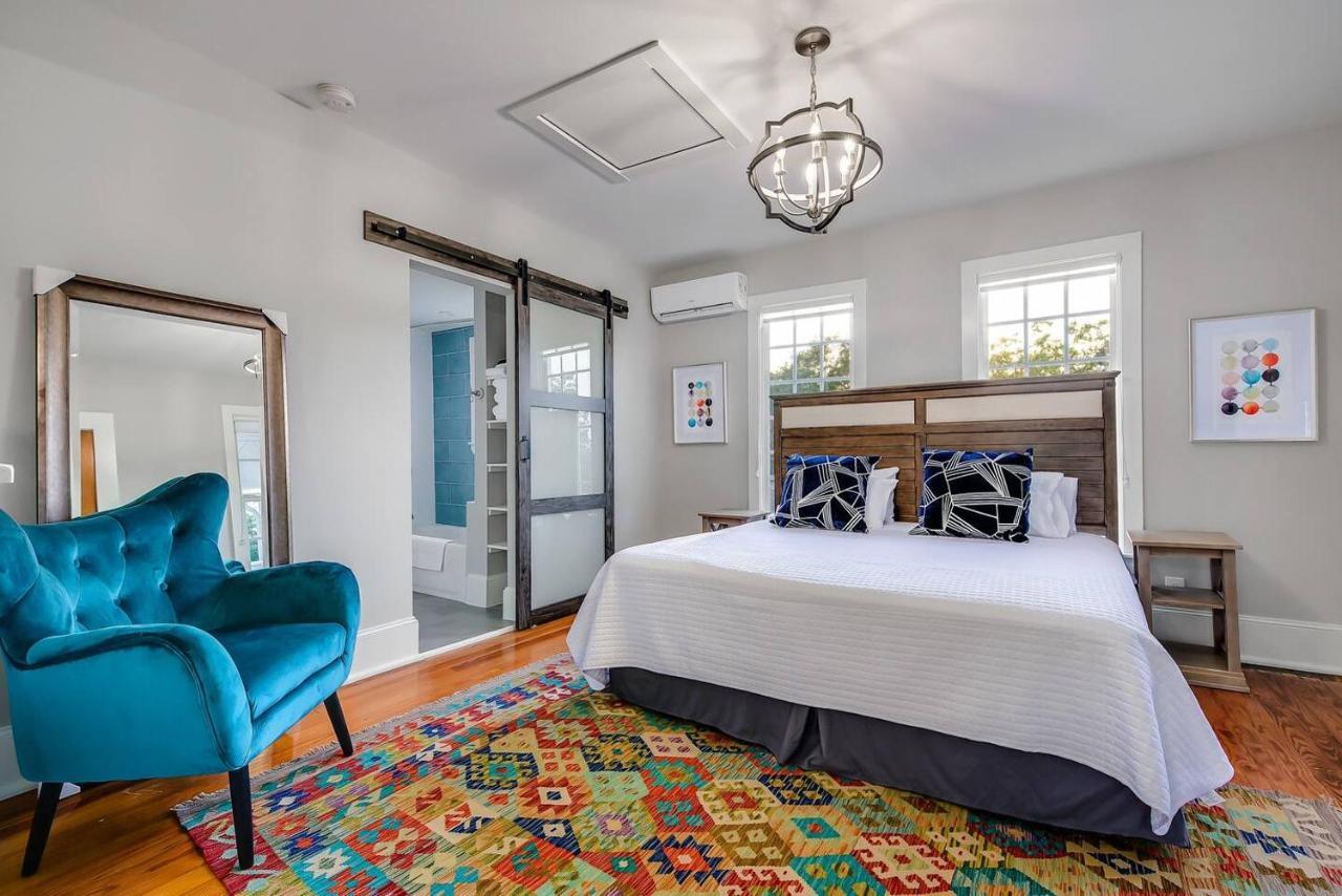 McKenize Guest House: Marble Falls Suite 1 BD, 1BA Extérieur photo